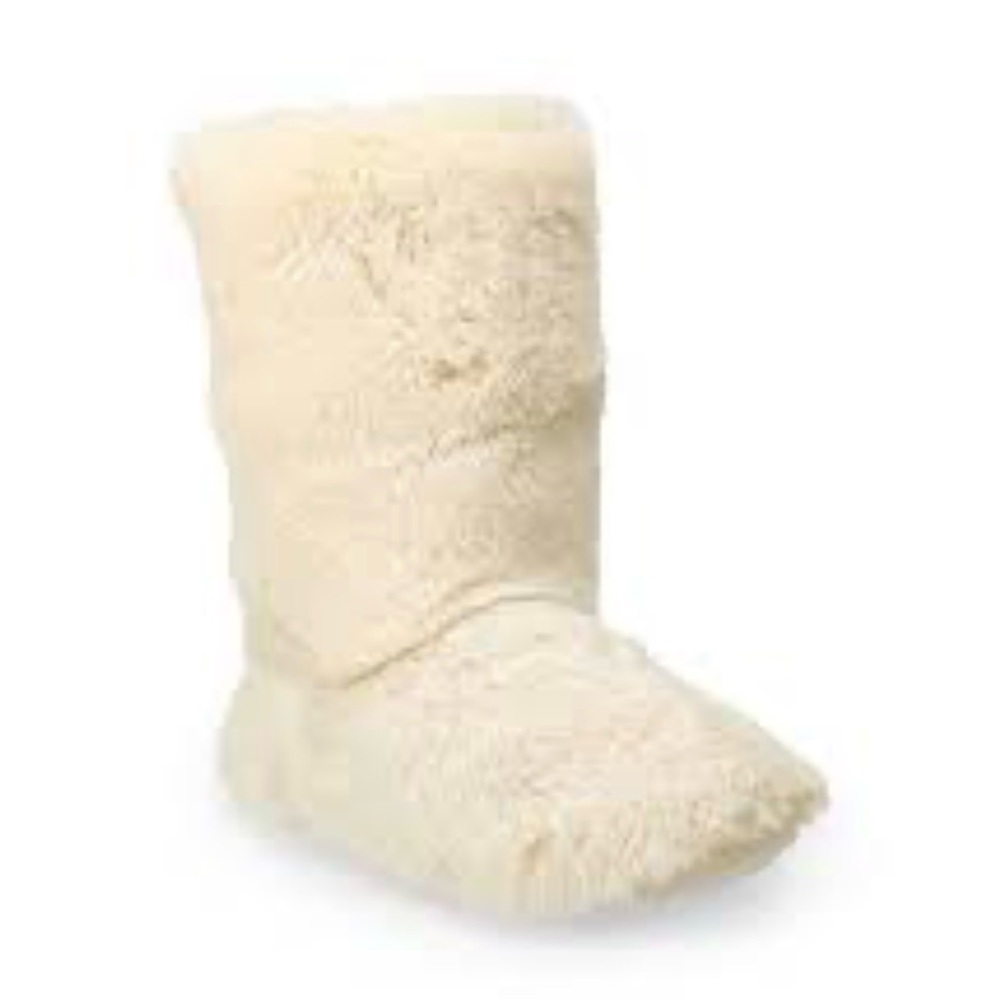 LC Lauren Conrad Cream Fuzzy Boot Slippers
